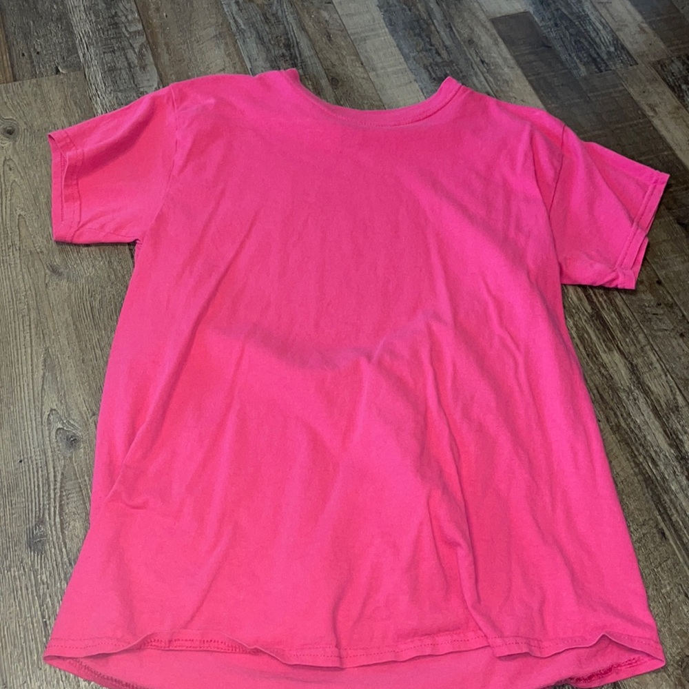 pink tshirt for women